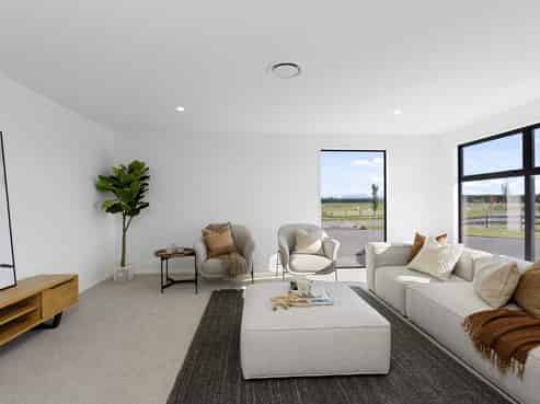 14 Village Green Drive, Huntingdon