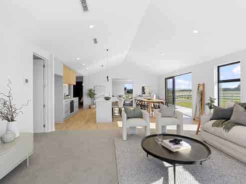 14 Village Green Drive, Huntingdon