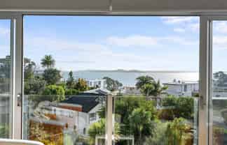 4/26 Springcombe Road, St Heliers