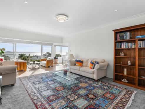 4/26 Springcombe Road, St Heliers