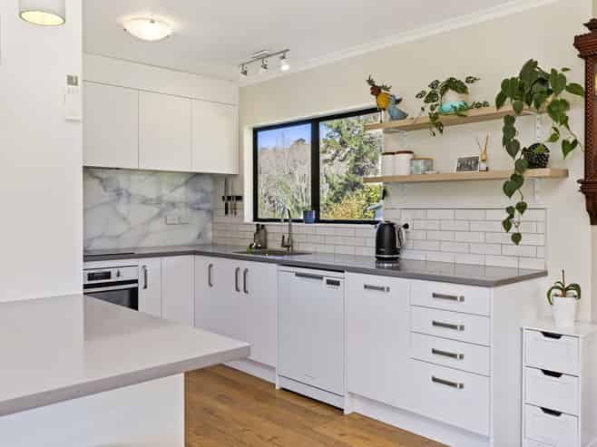 2/504 Mapara Road, Acacia Bay