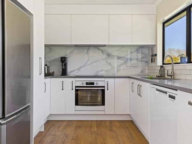 2/504 Mapara Road, Acacia Bay