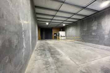 Modern Industrial unit for lease