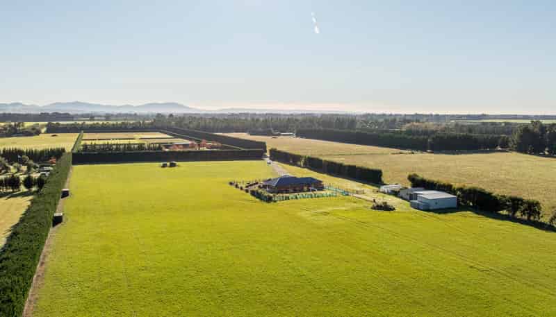 2233 South Eyre Road, Eyrewell Forest