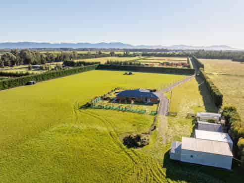 2233 South Eyre Road, Eyrewell Forest