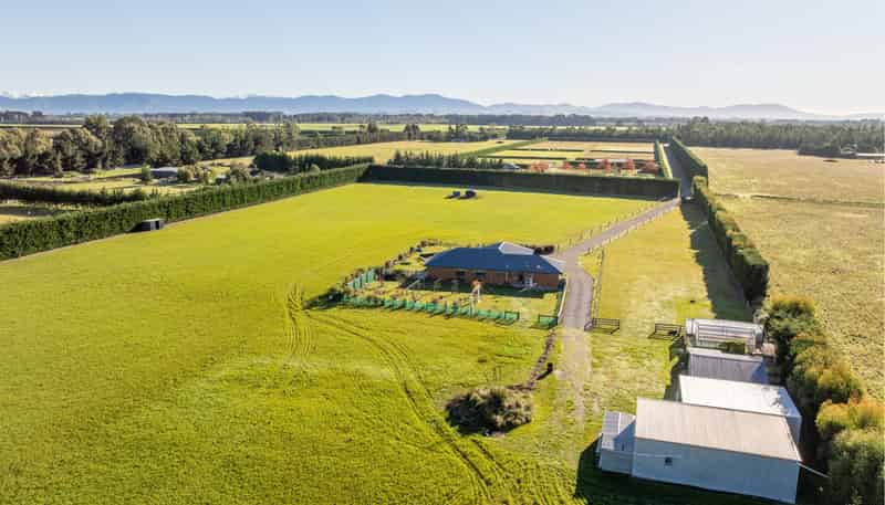2233 South Eyre Road, Eyrewell Forest