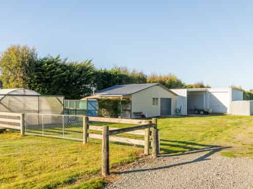2233 South Eyre Road, Eyrewell Forest