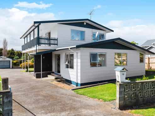 19 Tarrangower Avenue, Taumarunui