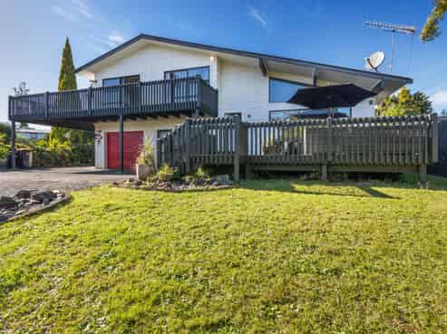 4 Montgomery Crescent, Putaruru