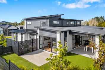 34 Houpuni Road, Milldale