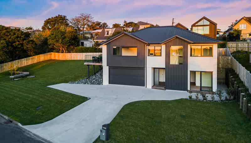 12A Walbrook Road, Manly