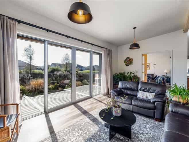 39 Blunden Road, Lincoln