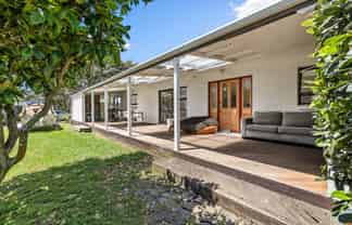 465 Clarks Beach Road, Waiau Pa