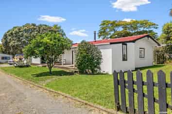 465 Clarks Beach Road, Waiau Pa