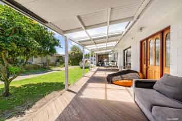 465 Clarks Beach Road, Waiau Pa