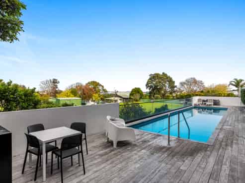 302/80 Anzac Street, Takapuna