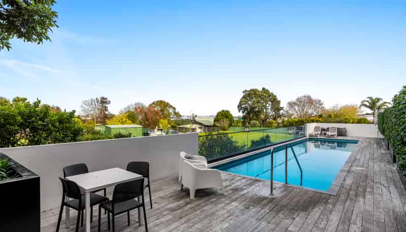 302/80 Anzac Street, Takapuna