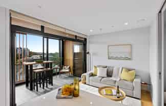 302/80 Anzac Street, Takapuna