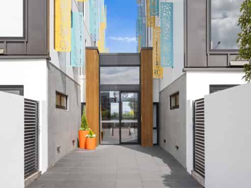 302/80 Anzac Street, Takapuna