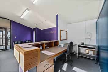HIGH PROFILE GROUND FLOOR OFFICE
