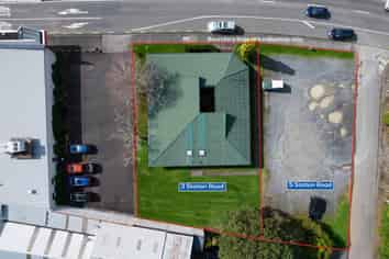 PERFECTLY POSITIONED DEVELOPMENT SITE
