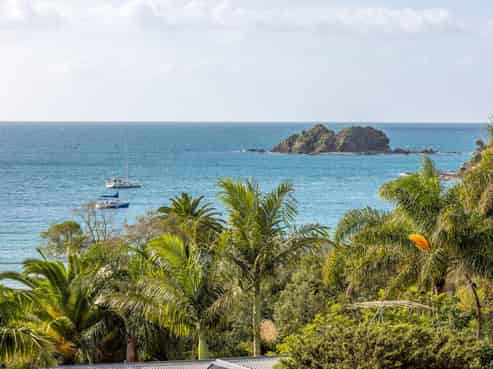 9 Tiri View Road, Palm Beach