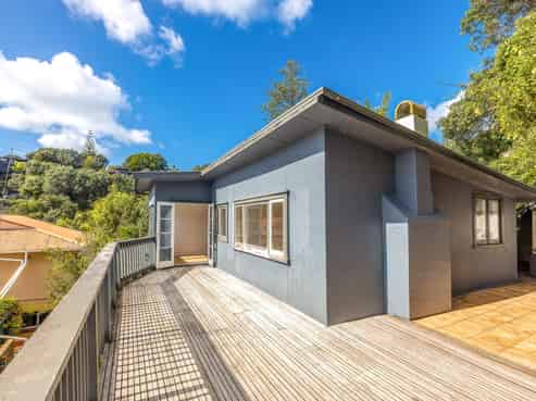 9 Tiri View Road, Palm Beach