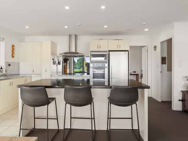 86 Albert Street, Unit 83 Marina Park Apts, , Whitianga