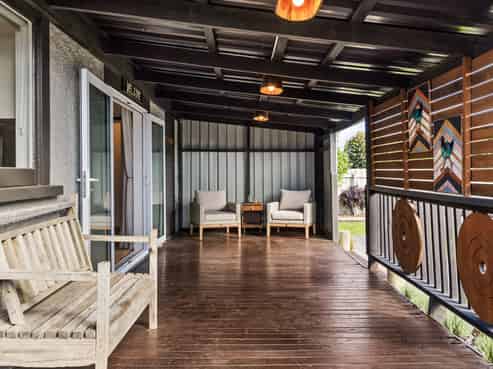 923 Railway Road, Raureka