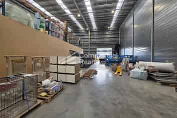 A-Grade High Profile Rosebank Warehouse