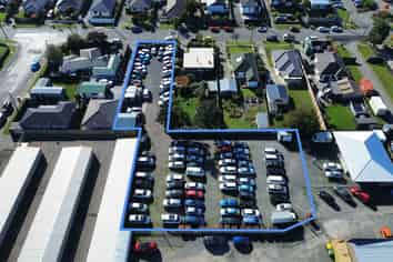 Affordable Wainoni yard