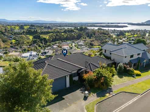 17 Aurora Avenue, Welcome Bay