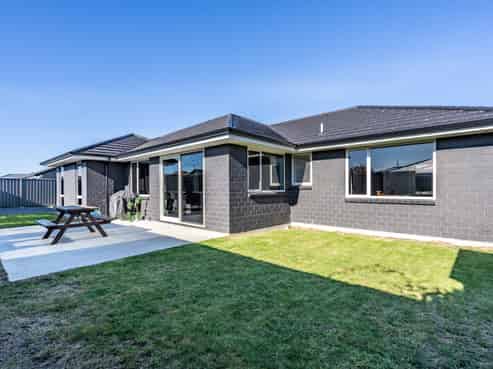 14 Morningside Lane, Rockdale