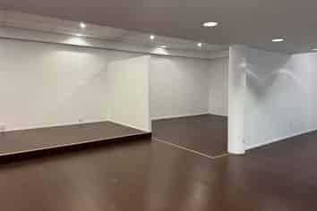 LARGE FOOT PRINT RETAIL
