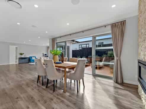 13 Angiangi Crescent, Beachlands
