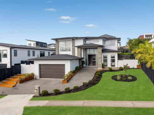 13 Angiangi Crescent, Beachlands