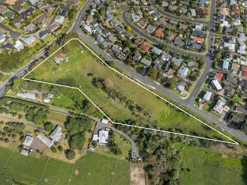 1 Ranginui Road, Welcome Bay