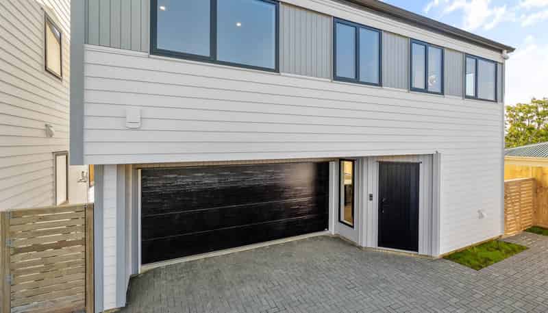 8A,B,C,D Deuxberry Avenue, Northcote