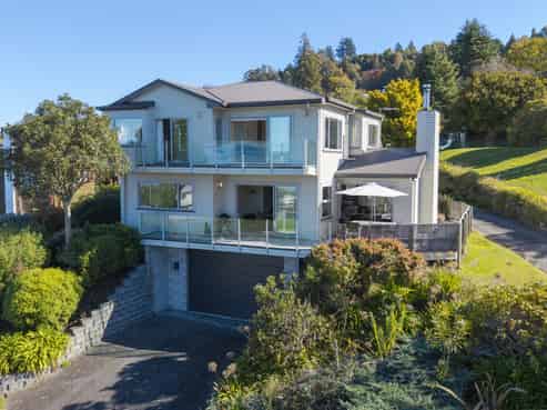 10 Wakeman Road, Acacia Bay