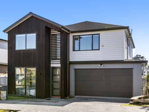 22 Riroriro Road, Hobsonville