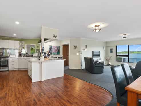 248 Beach Road, Onerahi