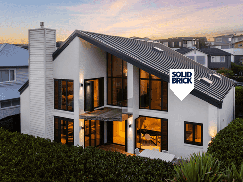 11 Tuatini Place, Long Bay