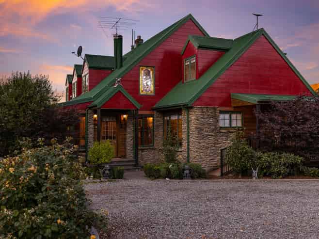 834 Avondale Road, Waihopai Valley