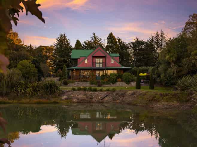 834 Avondale Road, Waihopai Valley