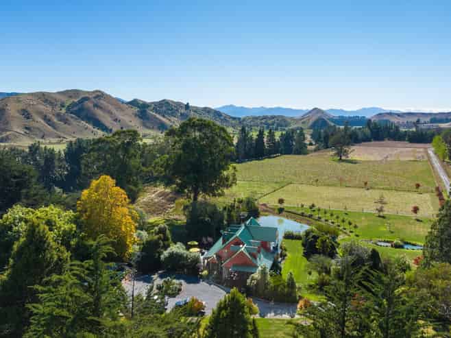 834 Avondale Road, Waihopai Valley