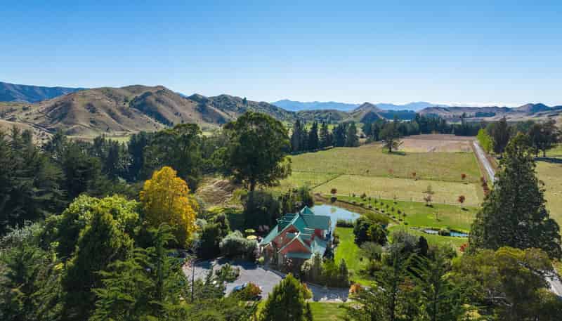 834 Avondale Road, Waihopai Valley