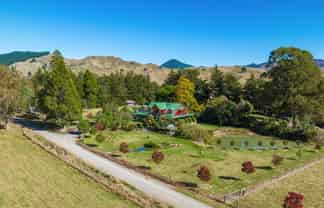 834 Avondale Road, Waihopai Valley