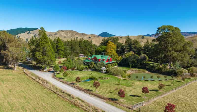 834 Avondale Road, Waihopai Valley