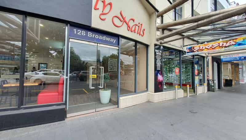 2/128 Broadway, Newmarket