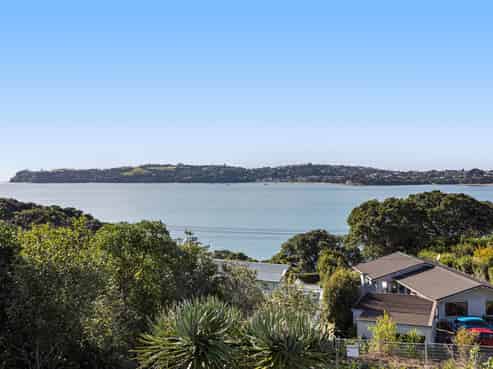28 Swann Beach Road, Stanmore Bay
